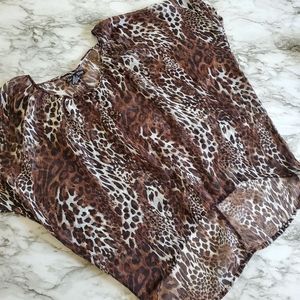 Rachael & Chloe blouse size small